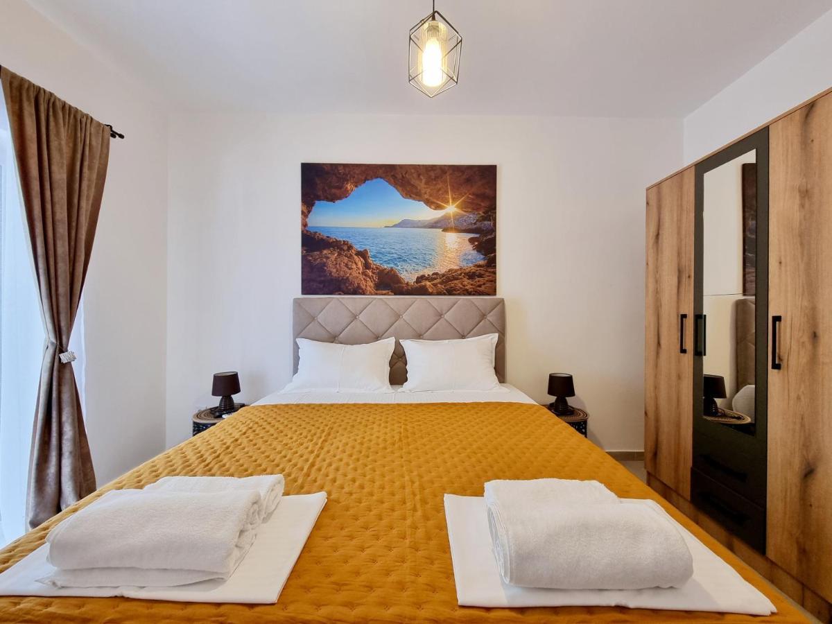 Apartmani Hortenzija 布德瓦 外观 照片