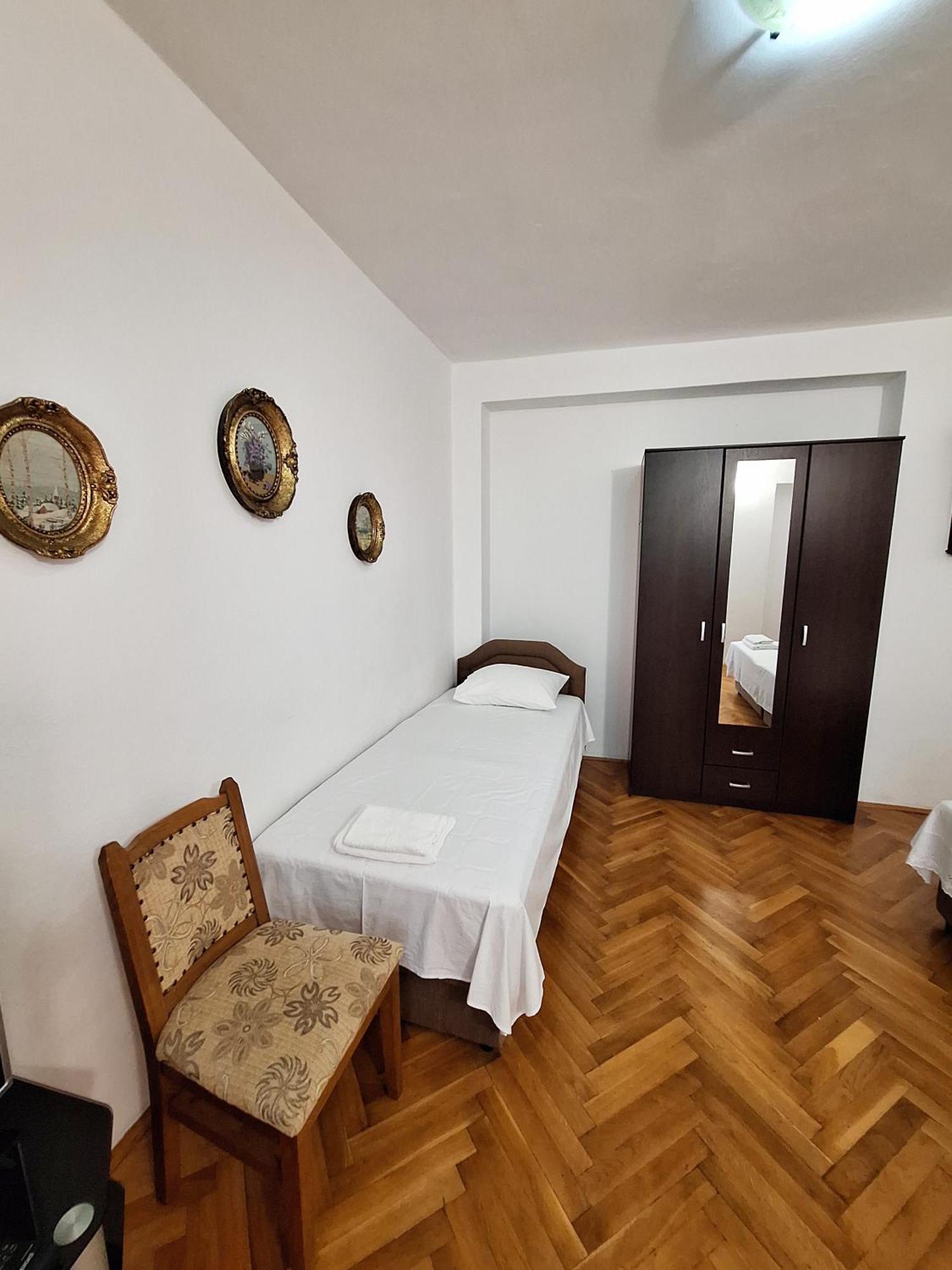 Apartmani Hortenzija 布德瓦 外观 照片