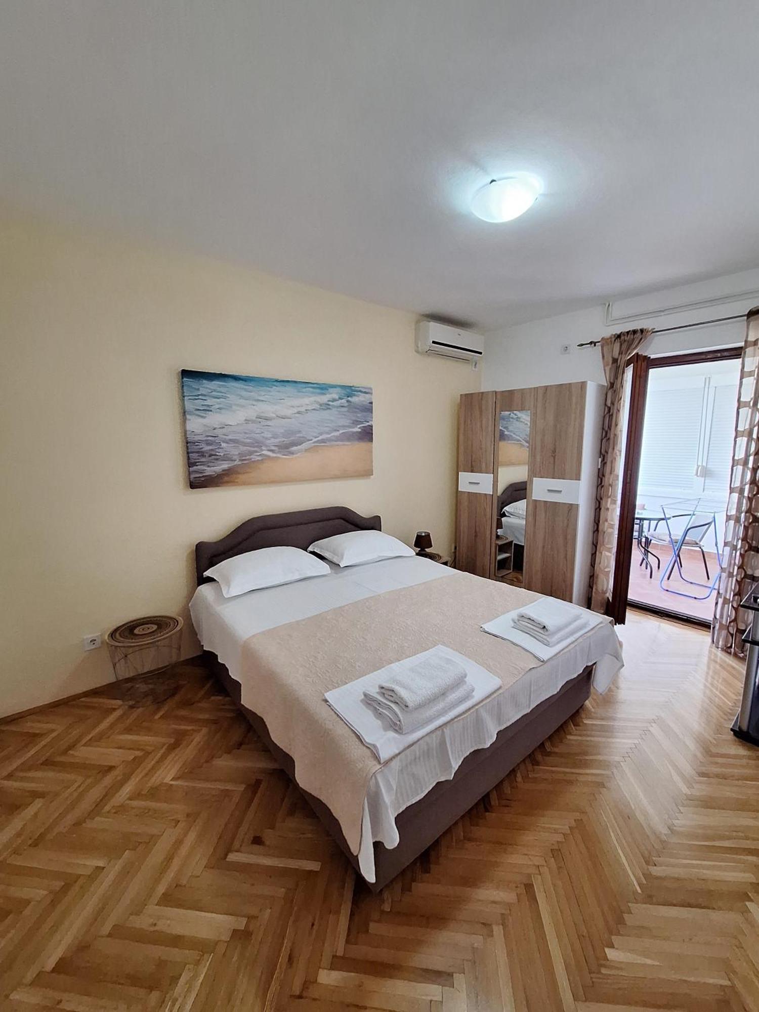 Apartmani Hortenzija 布德瓦 外观 照片
