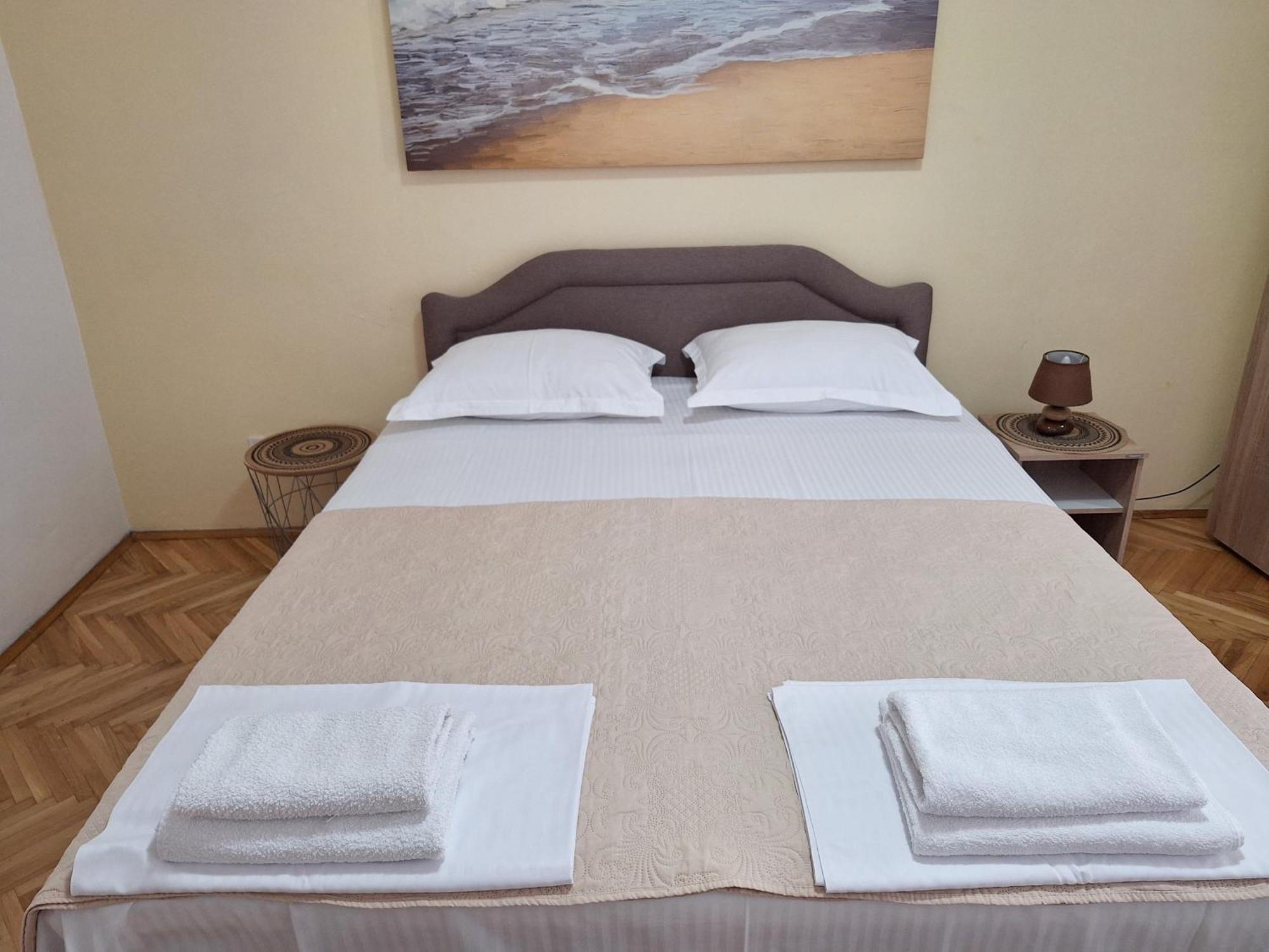 Apartmani Hortenzija 布德瓦 外观 照片