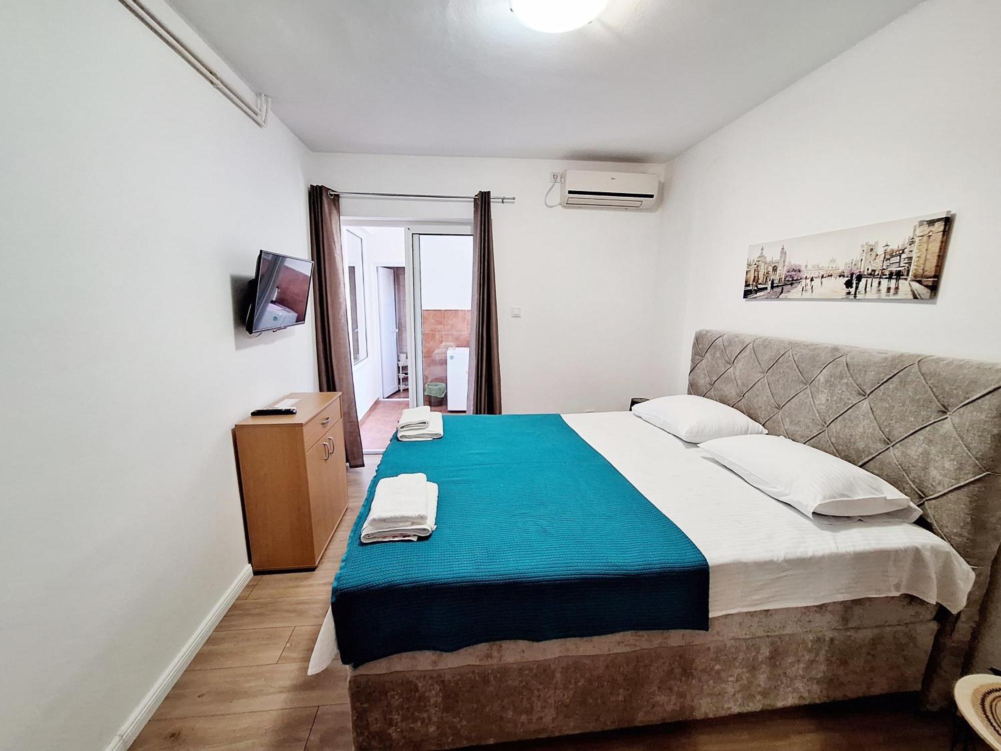 Apartmani Hortenzija 布德瓦 外观 照片