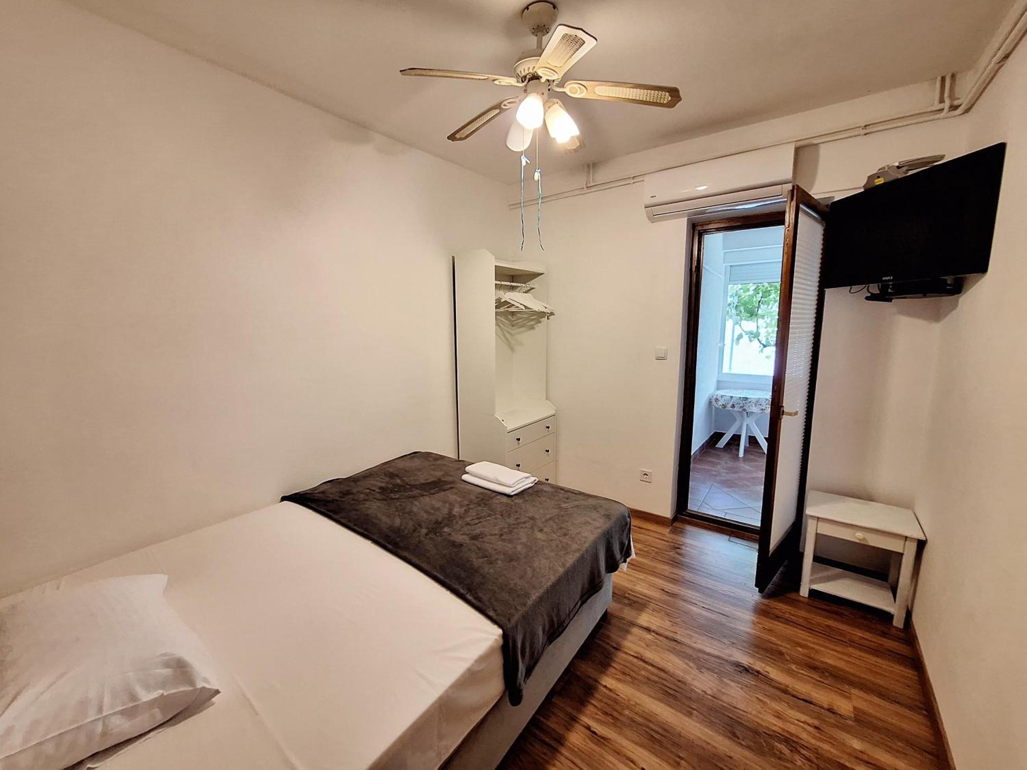 Apartmani Hortenzija 布德瓦 外观 照片