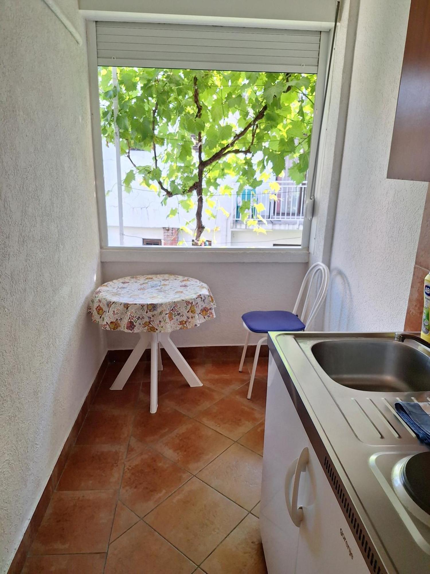 Apartmani Hortenzija 布德瓦 客房 照片