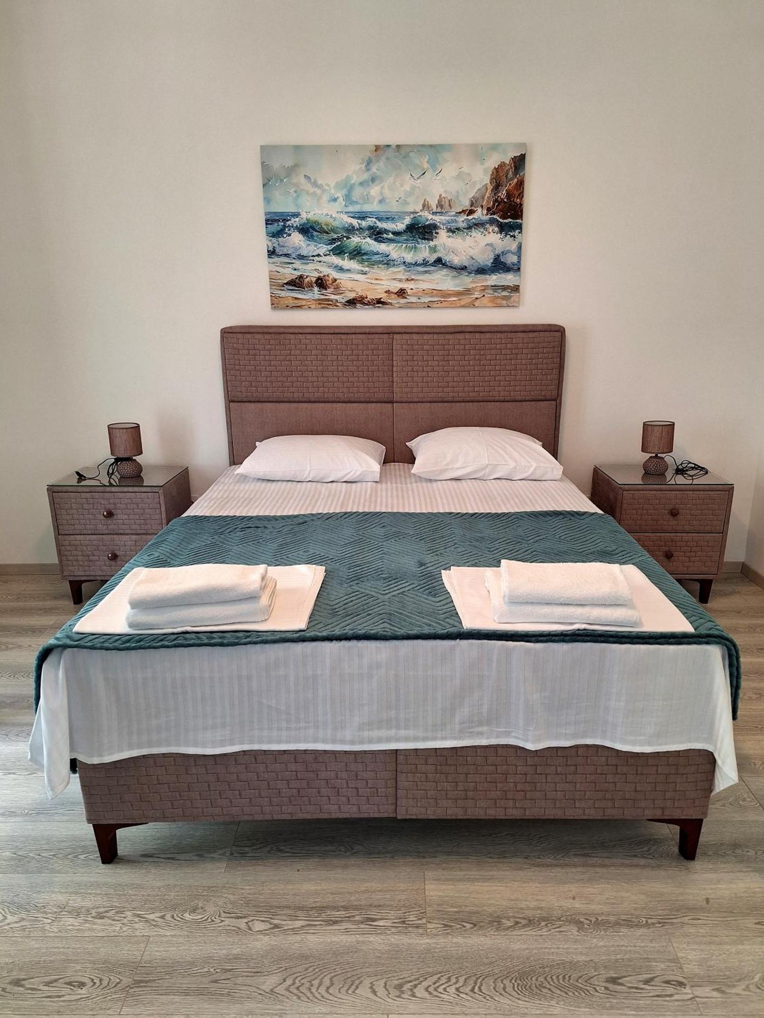 Apartmani Hortenzija 布德瓦 外观 照片